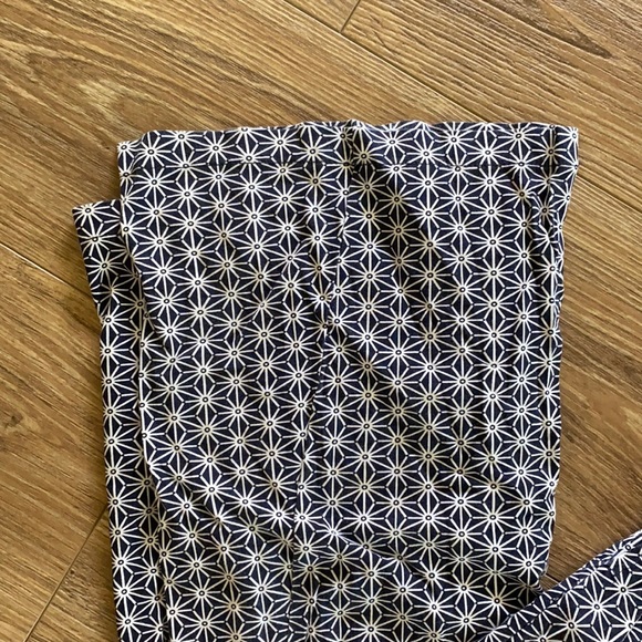 Roxy Patterned low waist Stretchy pants - Picture 2 of 10